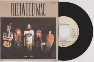 FLEETWOOD MAC Hold Me (Vinyl)