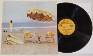 NEIL YOUNG On The Beach (Vinyl)