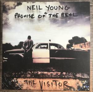 NEIL YOUNG + PROMISE OF THE REAL The Visitor (Vinyl)