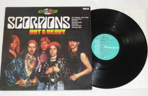 SCORPIONS Hot & Heavy (Vinyl)