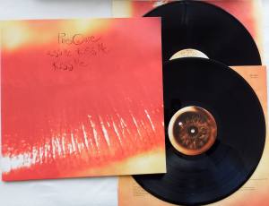 THE CURE Kiss Me Kiss Me Kiss Me (Vinyl)