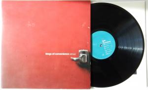 KINGS OF CONVENIENCE Versus (Vinyl)