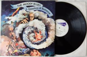 THE MOODY BLUES A Question Of Balance (Vinyl)