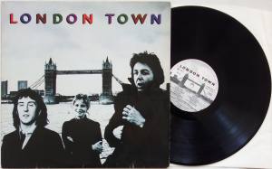 WINGS London Town (Vinyl) Intershop